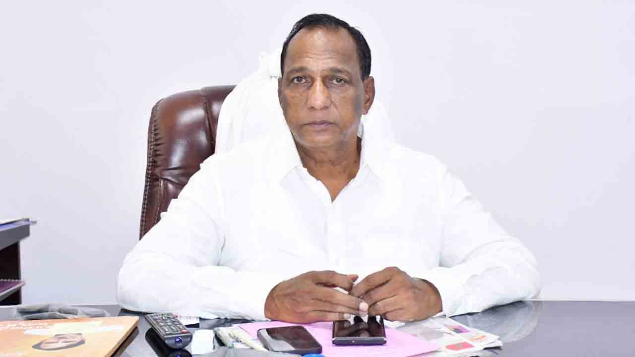 Mallareddy Controversy | హీరోయిన్పై మల్లారెడ్డి హాట్ కామెంట్స్.. మహిళా సంఘాల ఆగ్రహం