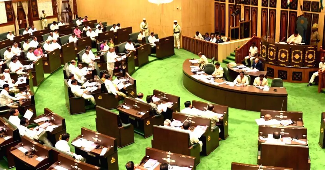 TG budget session | రసాభాసాగా అసెంబ్లీ సమావేశం.. కాంగ్రెస్పై బీఆర్ఎస్ గరం గరం