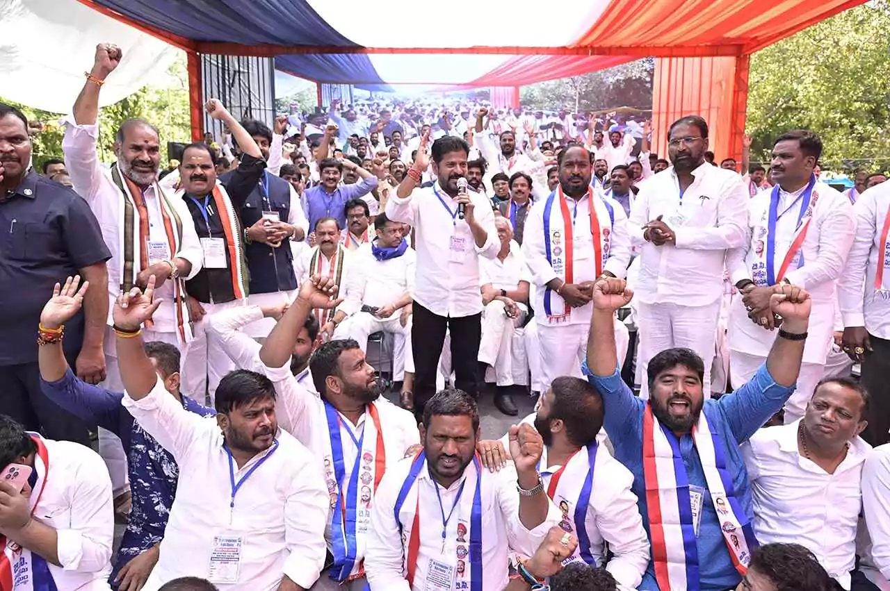 BC Reservations |  బీసీ రిజర్వేషన్ ఆమోదించకపోతే ఎర్రకోటపై జెండా ఎగురవేస్తాం