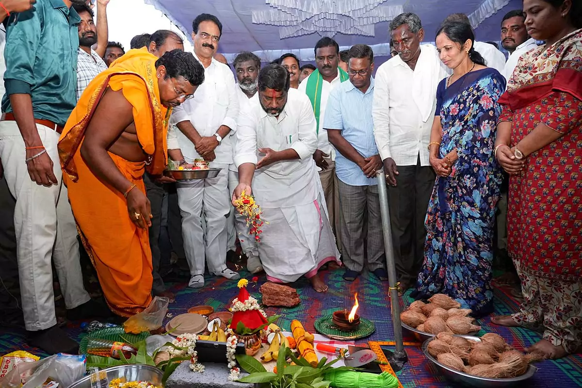 యంగ్ ఇండియా ఇంటిగ్రేటెడ్ రెసిడెన్షియల్ స్కూల్స్ పనులు షురూ.. – Residential Schools