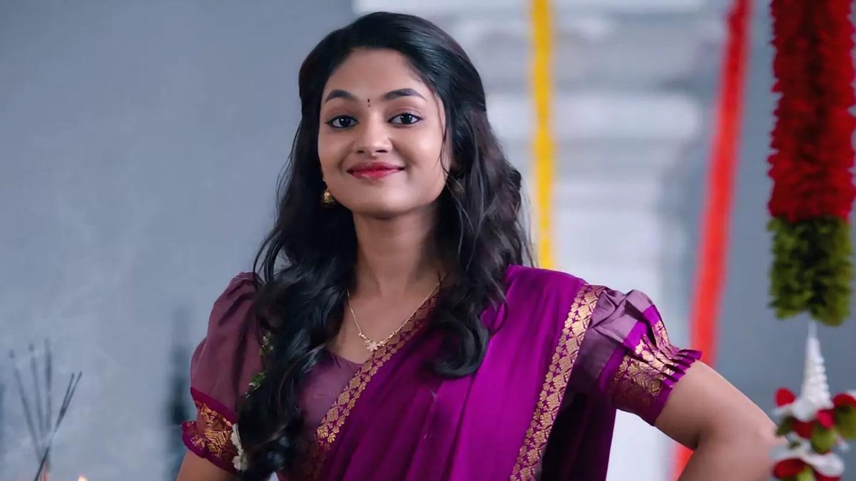 Ivana | టాలీవుడ్ లో  వరుస ఆఫర్లతో  దూసుకుపోతున్న యంగ్ బ్యూటీ