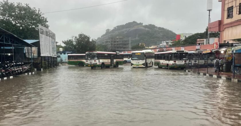మొంథా ఎఫెక్ట్.. నేడూ అతిభారీ వర్షాలు – Montha Cyclone Update