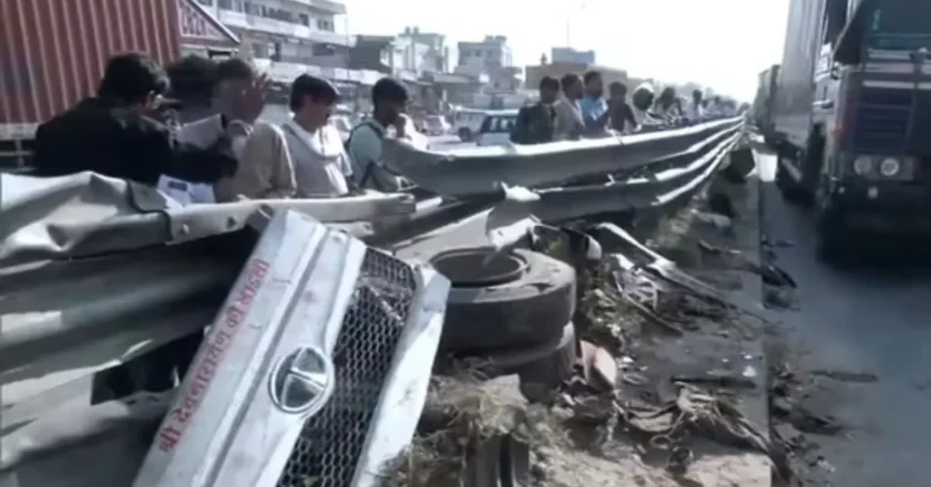 Accident | మరో  ఘోర రోడ్డు ప్రమాదం.. 19 మంది దుర్మరణం