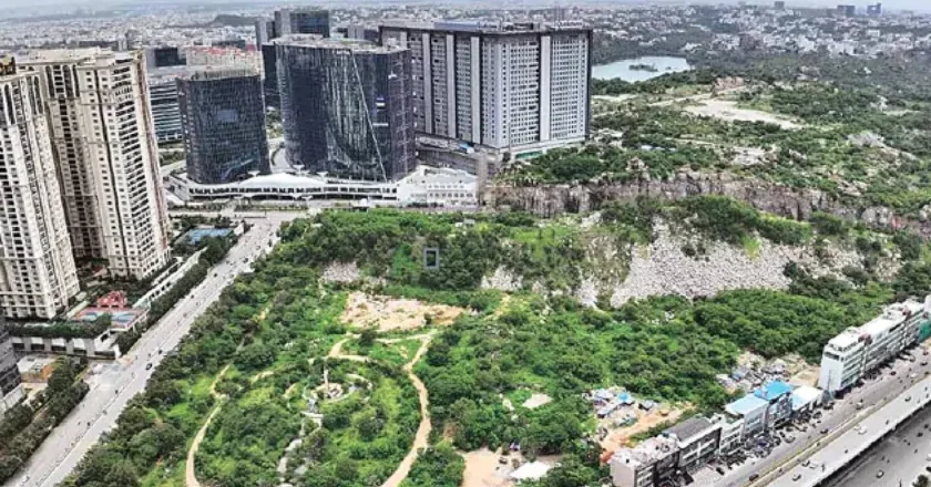 Hyderabad | రాయదుర్గంలో చదరపు గజానికి ₹3.4 లక్షల రికార్డు ధర