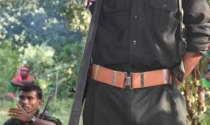 Maoist Surrender : మావోయిస్టులకు భారీ షాక్..