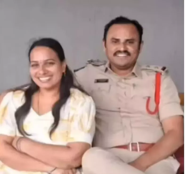 SI Chandrashekhar Suicide Karimnagar