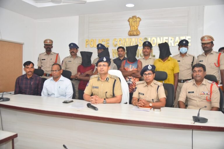 వరంగల్‌లో భారీగా పట్టుబడ్డ ‘హాష్ ఆయిల్’: రూ. 2.50 కోట్ల విలువైన డ్రగ్స్ స్వాధీనం