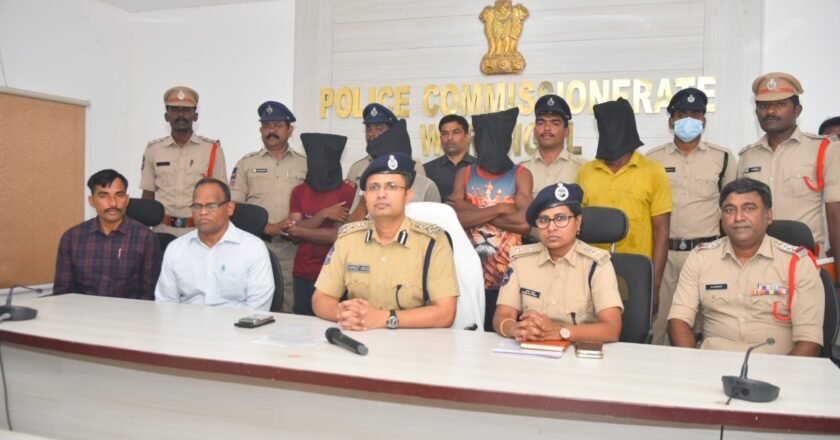 వరంగల్‌లో భారీగా పట్టుబడ్డ ‘హాష్ ఆయిల్’: రూ. 2.50 కోట్ల విలువైన డ్రగ్స్ స్వాధీనం