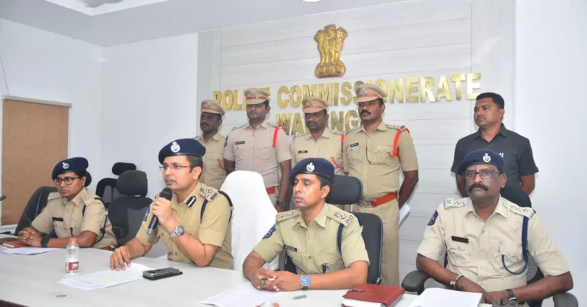 భార్య, ఇద్దరు బిడ్డలను ముంచేసిన కాలయముడు! పున్నెలు స్విమ్మింగ్ పూల్ హత్యోదంతం మిస్టరీ ఛేదించిన పోలీసులు -Swimming Pool Murder